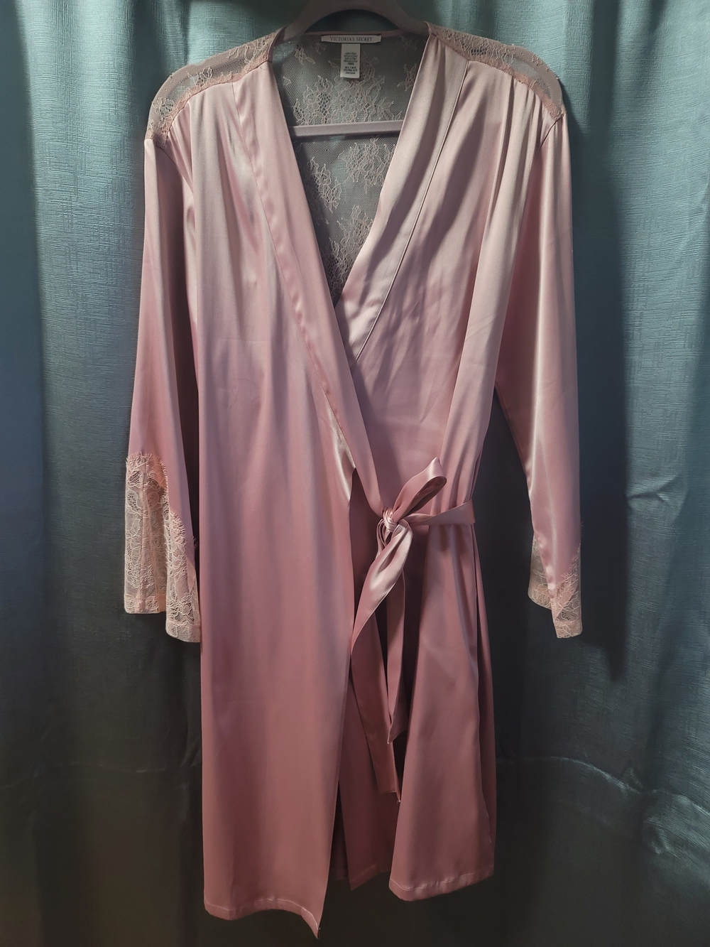Victoria's Secret Satin Lace-Trim Wrap Robe in Blush